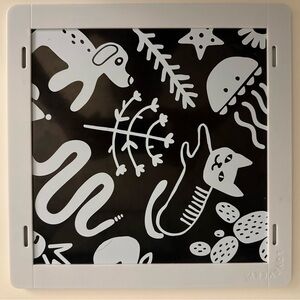 Lovevery Mirror - Black and White